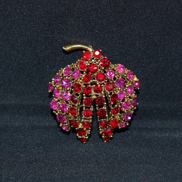Vintage Floral Red Pink Rhinestone Brooch, Gold Tone, 1990s Jewelry - Picture 2 of 8